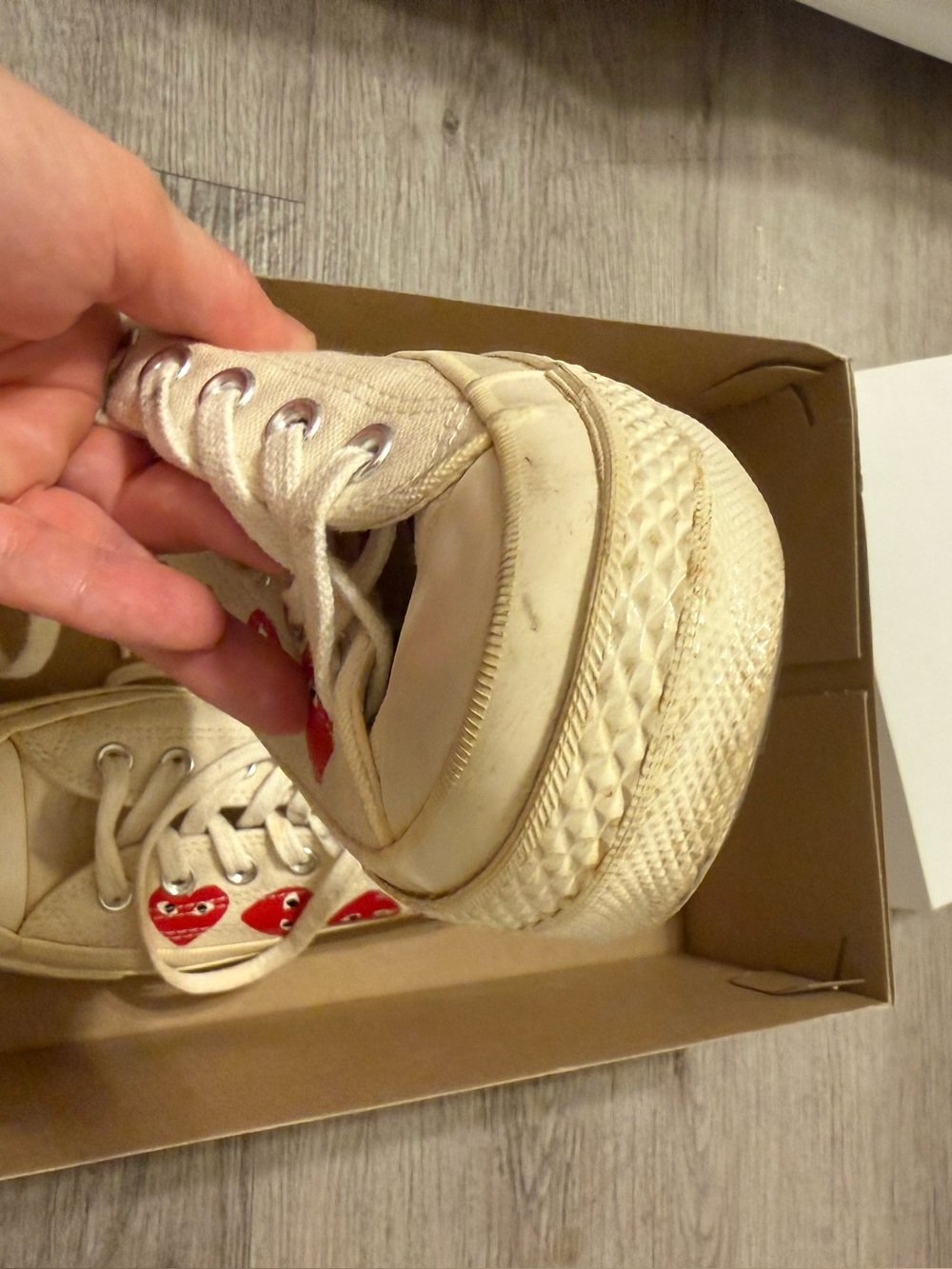 Converse PLAY Comme des Garsons White Canvas Sneakers with Red Hearts size 7 - Picture 12 of 16